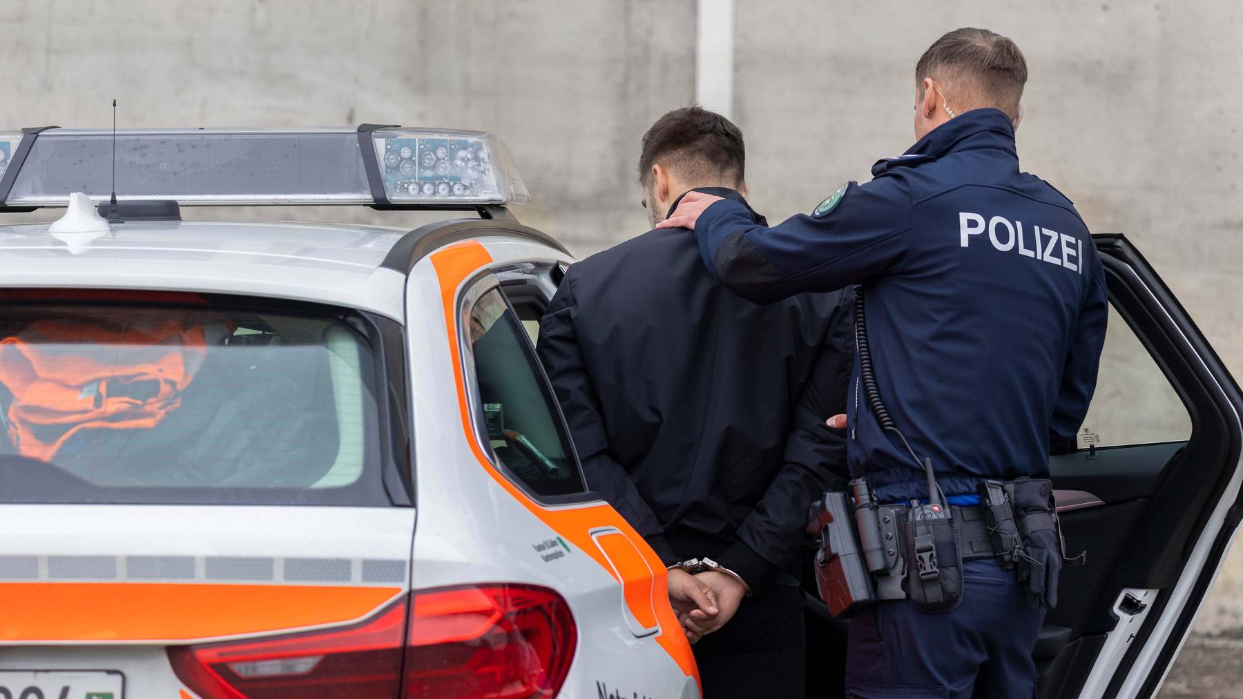 Die Kantonspolizei St.Gallen konnte den mutmasslichen Täter verhaften.