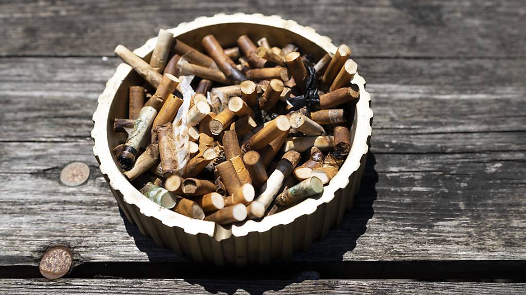 Nationalrat tritt auf Vorlage für Tabakwerbeverbot ein