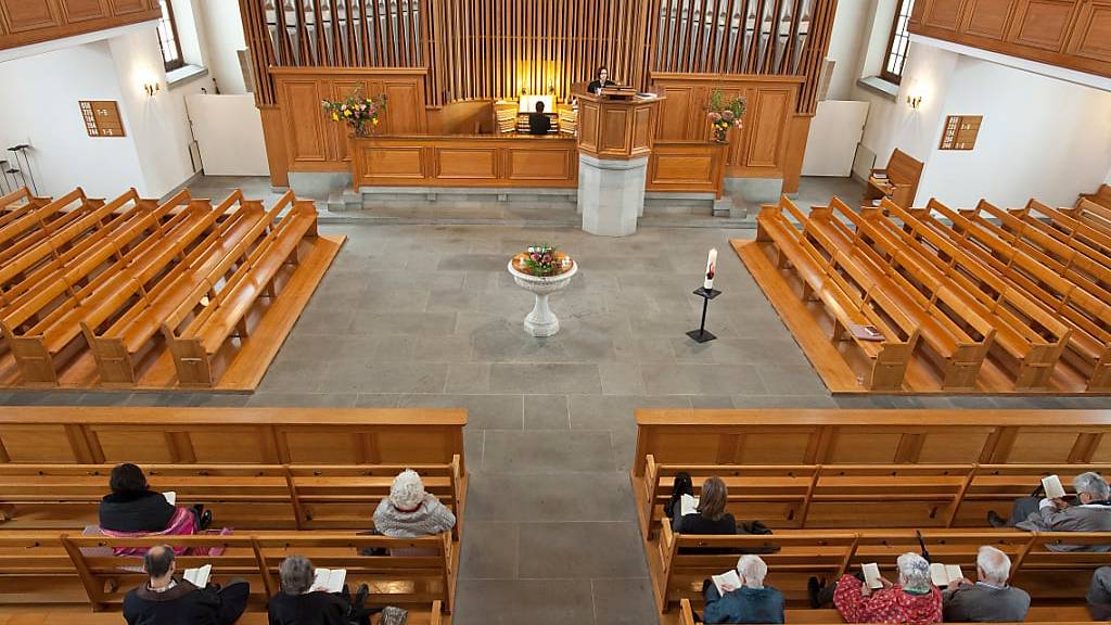 Gottesdienst mit gelichteten Reihen 2009 in der evangelisch-reformierten Kirche Thalwil ZH. (Archivbild)