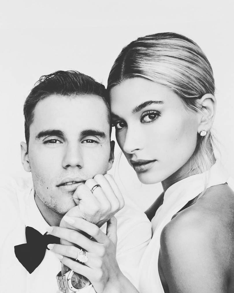 So Sieht Das Hochzeitskleid Von Hailey Bieber Aus Fm1today