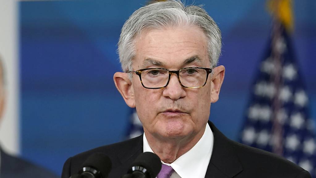 Der Fed-Chef Jerome Powell stellt ein früherer Beginn des sogenannten Taperings in Aussicht. Das heisst, dass die USA ihre Anleihekäufe früher abschliessen könnte. (Archivbild)