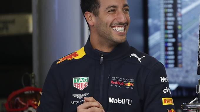 Ricciardo schnappt Pole-Position weg