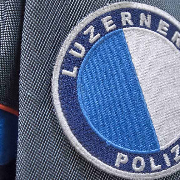 Luzerner Polizei nimmt 19-Jährigen Servette-Fan fest