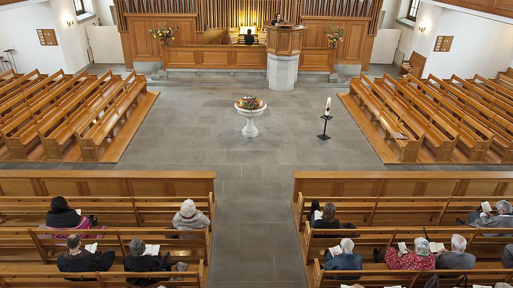 Gottesdienst mit gelichteten Reihen 2009 in der evangelisch-reformierten Kirche Thalwil ZH. (Archivbild)