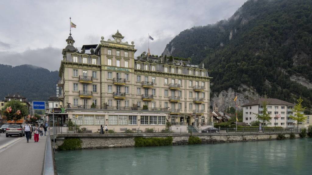 Mehr Übernachtungen in Schweizer Hotels im April dank Ostern. Im Vorjahr waren die Feiertage Ende März.