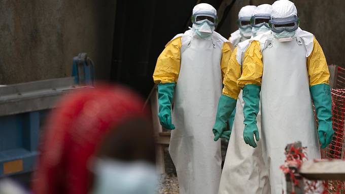 Nach Ebola-Ausbruch: Elfenbeinküste beginnt Impfkampagne 
