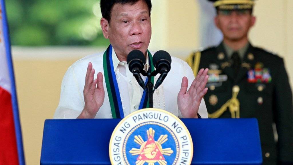 Präsident Rodrigo Duterte führt einen «Krieg» gegen Drogenhändler. (Archivbild)