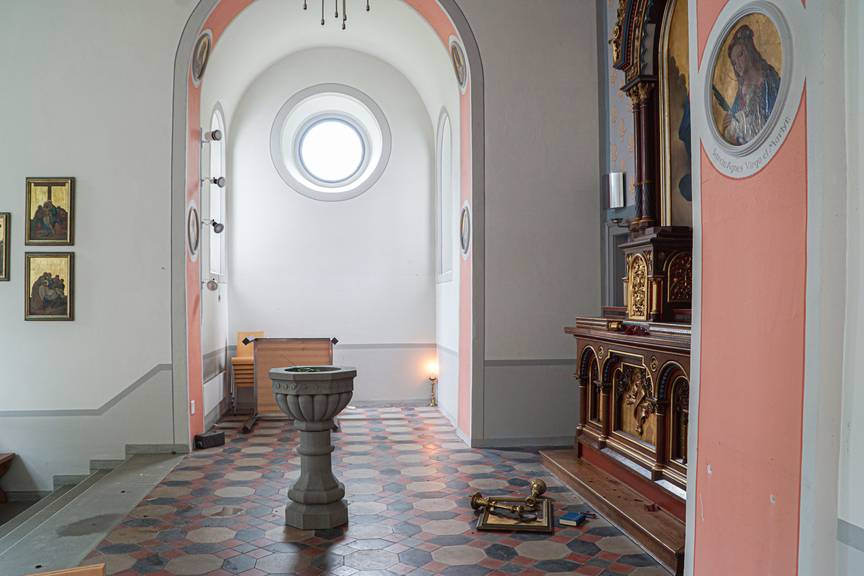 Auch im Innern der Kapelle wurden Gegenstände beschädigt.