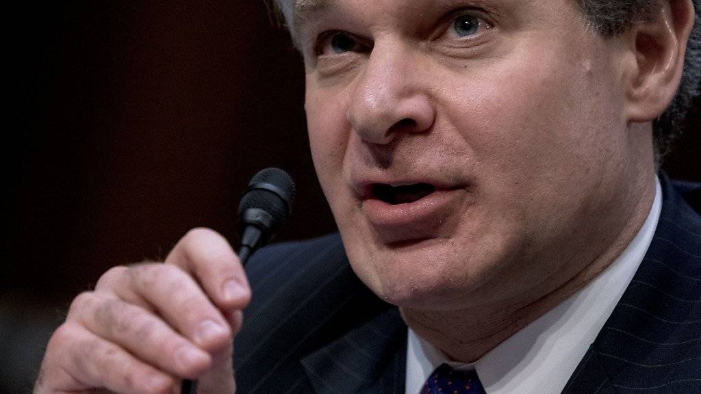 Widerspricht dem Präsidialamt des Weissen Hauses: FBI-Direktor Christopher Wray bei einer Anhörung im Senat.