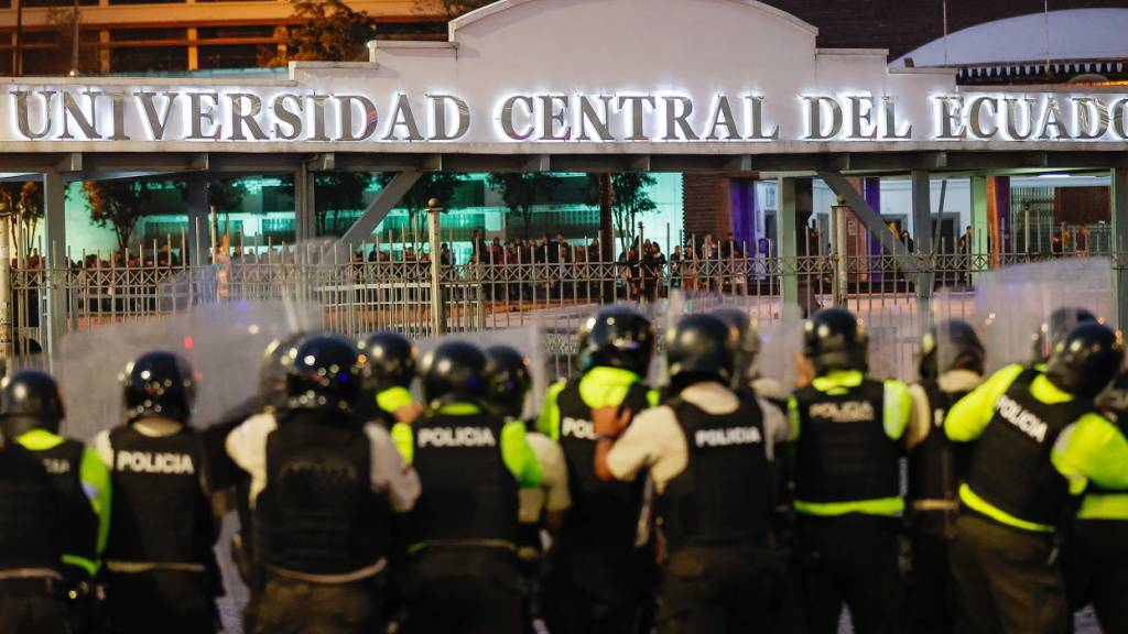 Zuletzt sind Proteste gegen eine Abschaffung von Subventionen für Diesel in Ecuador teilweise in Gewalt umgeschlagen. (Archivbild)