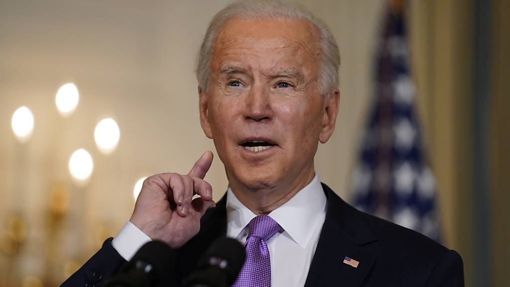 Joe Biden, Präsident der USA, hält eine Rede. Foto: Evan Vucci/AP/dpa
