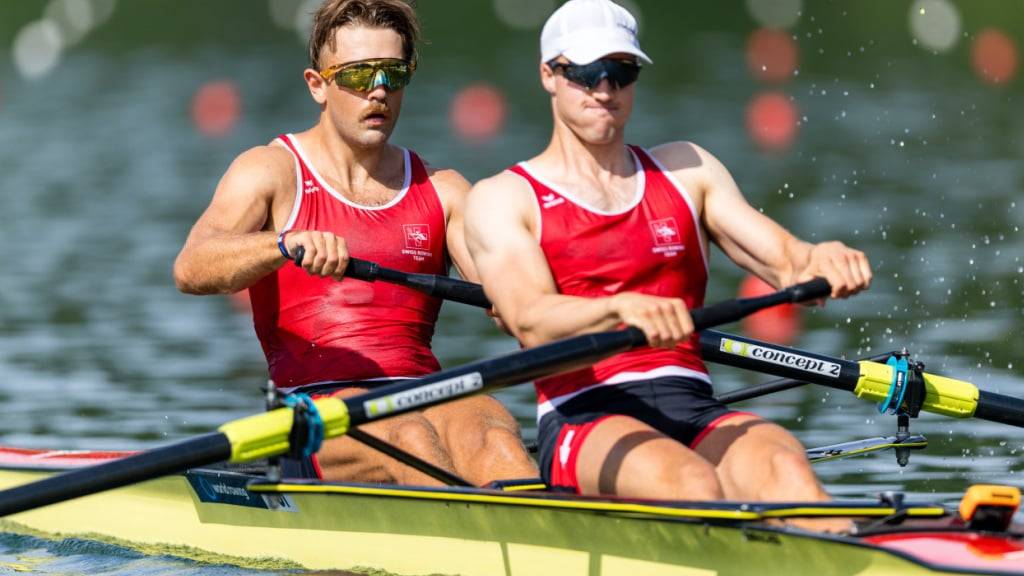 Jonah Plock (links) und Patrick Brunner gewinnen im Zweier ohne ihren Vorlauf