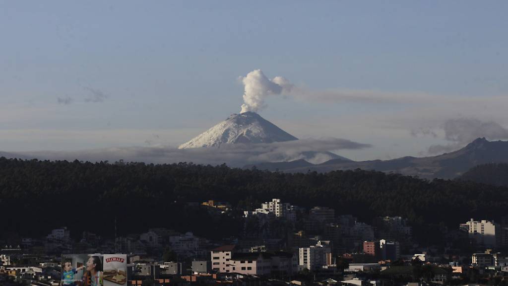 Der Vulkan Cotopaxi von Quito aus gesehen. (Archivbild).