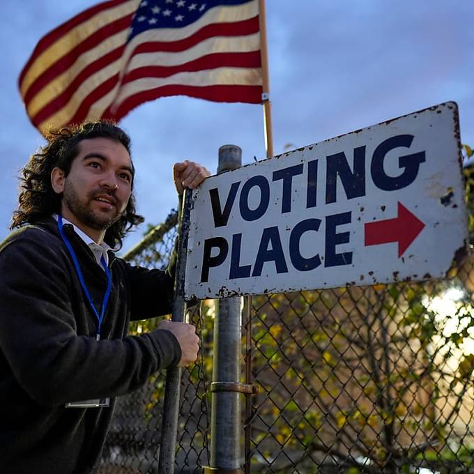 Wahllokale im Osten der USA geöffnet