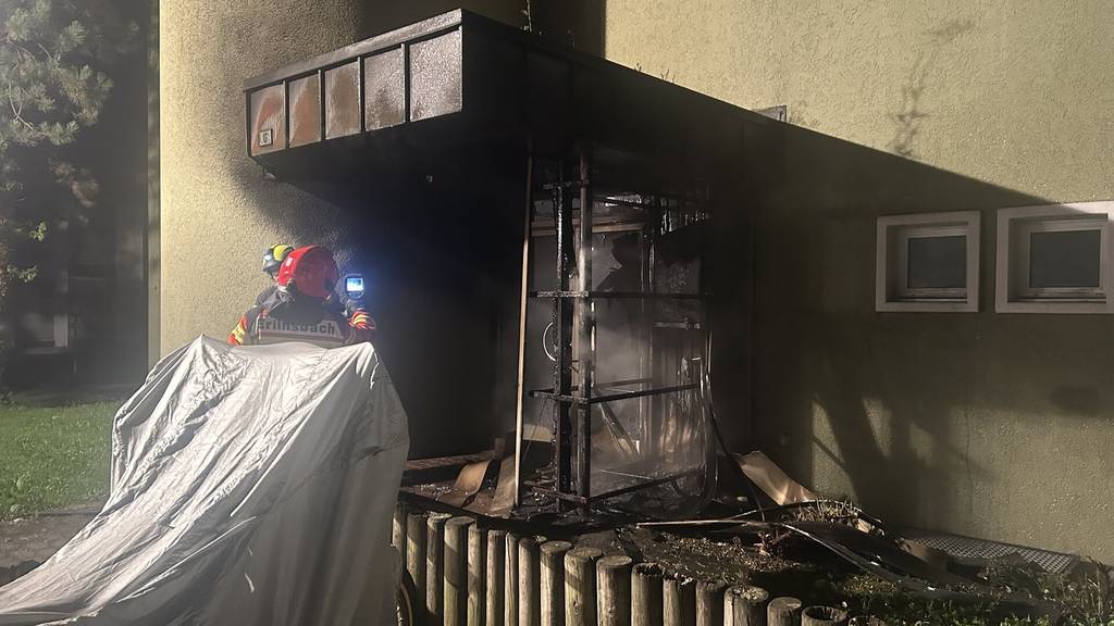 Polizei vermutet Feuerwerk als Ursache – Anwohner nach Briefkasten-Brand fassungslos
