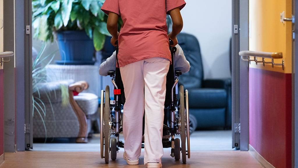 Uri hat für die Planung und Steuerung der Langzeitpflegeversorgung im Kanton eine gemeinsame Unternehmung vorgesehen. (Symbolbild)