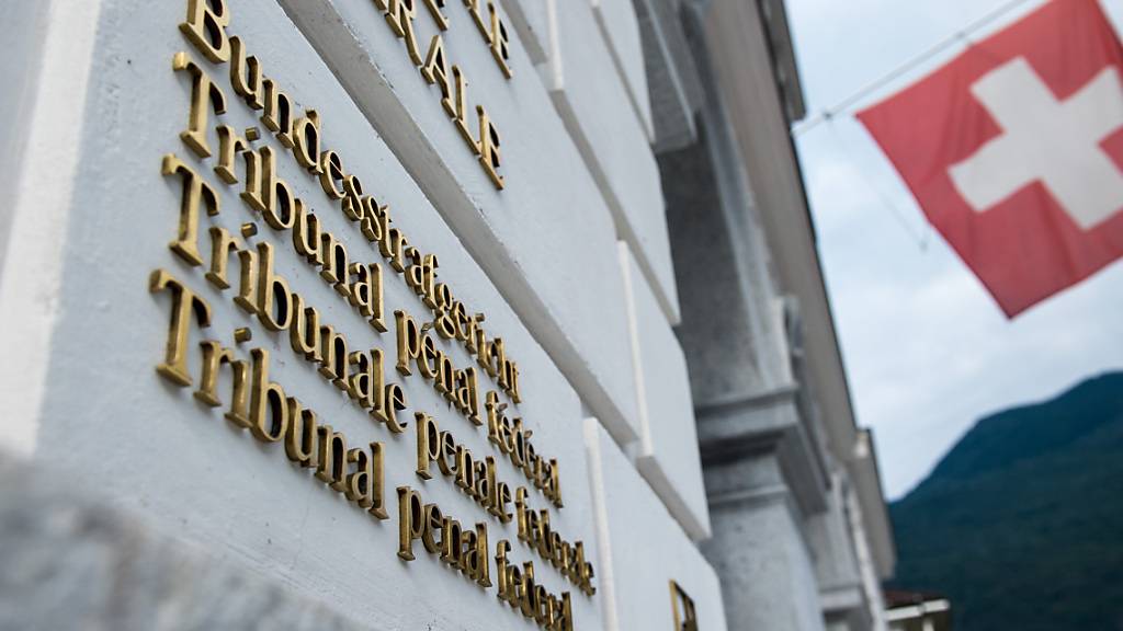 Das Bundesstrafgericht erachtet die Verlängerung der U-Haft für einen jungen Mann für zulässig. (Archivbild)