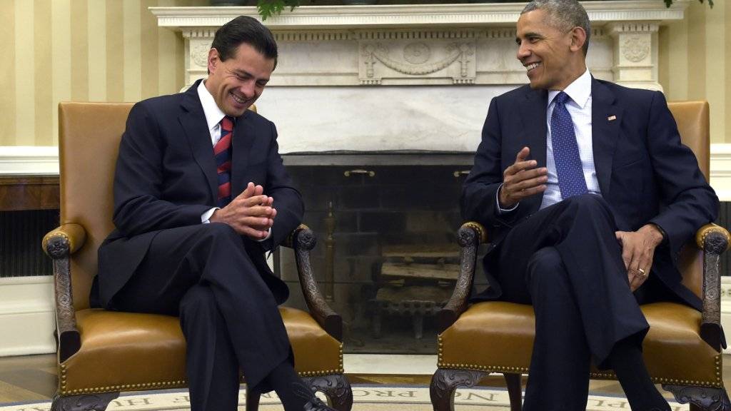 Der mexikanische Präsident Enrique Peña Nieto und US-Präsident Barack Obama demonstrieren Einigkeit.