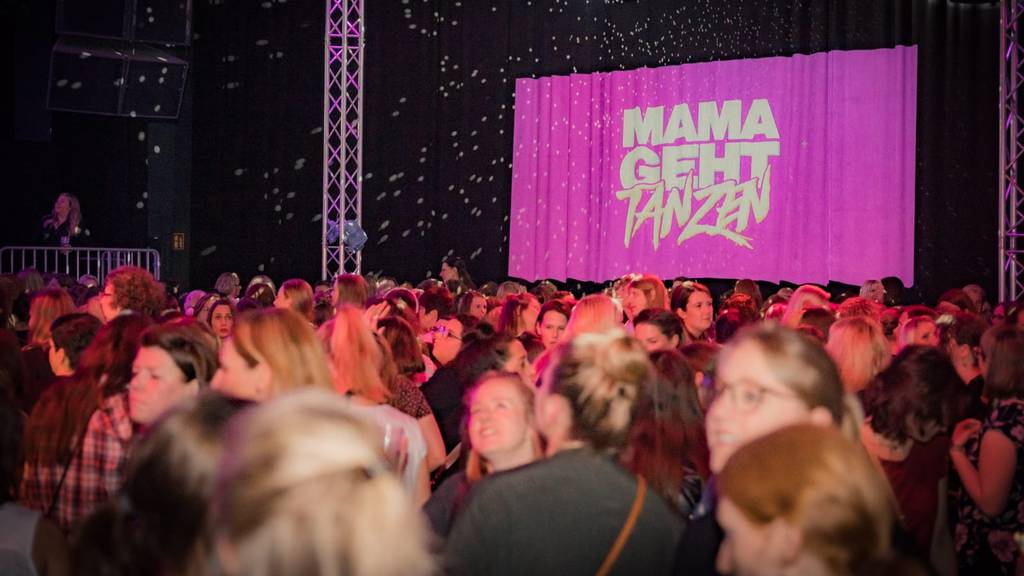 «Mama geht tanzen» – drei Stunden Party für Mütter