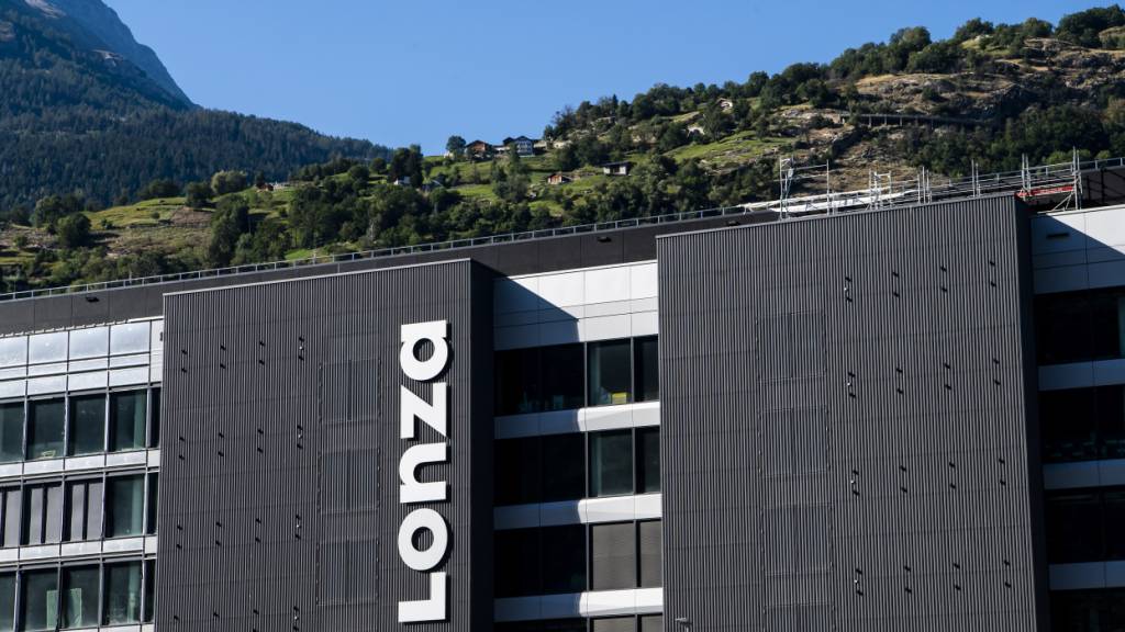 Der Pharmazulieferer Lonza ist gemäss den Resultaten des dritten Geschäftsquartals auf Kurs. (Archivbild)