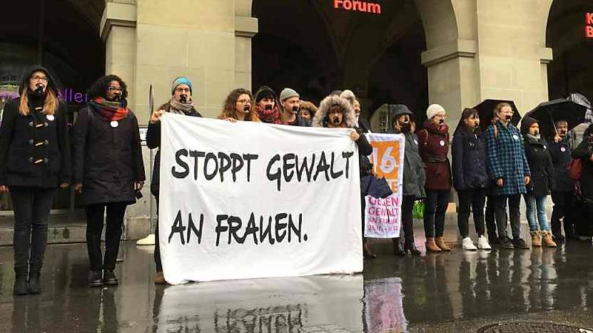 Schweizweite Kampagne macht auf psychische Gewalt an Frauen aufmerksam