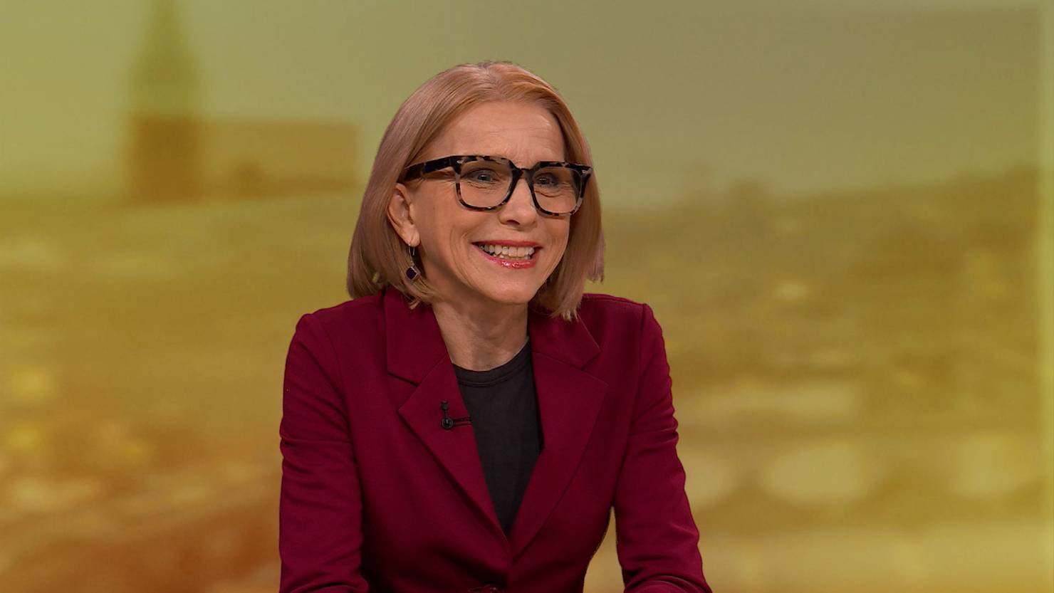 Das Jahreshoroskop 2024 von Monica Kissling alias Madame Etoile 