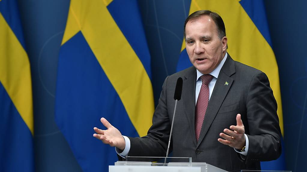 Schweden verlässt mit strikteren Massnahmen zur Eindämmung des Coronavirus seinen Sonderweg. Im Bild der schwedische Premierminister Stefan Lofven. (Archivbild)