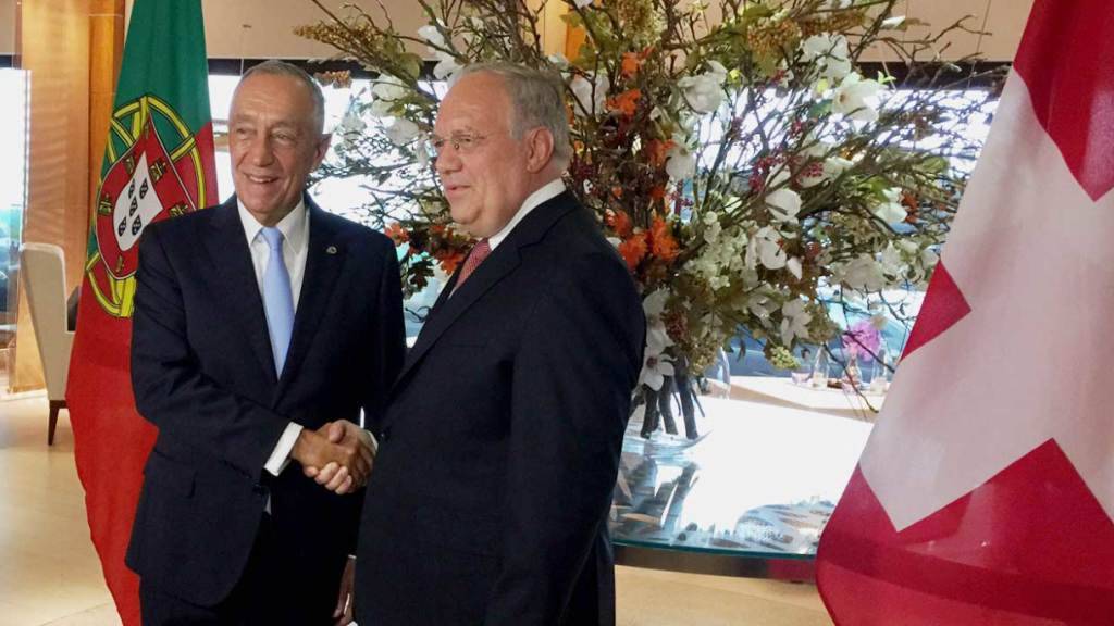 Bundespräsident Schneider-Ammann empfängt in Genf seinen portugiesischen Amtskollegen Rebelo de Sousa.
