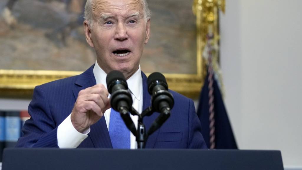 US-Präsident Joe Biden spricht im Roosevelt Room des Weißen Hauses. Foto: Manuel Balce Ceneta/AP/dpa
