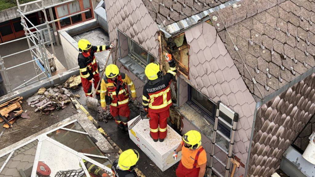 Dachstockbrand in Ernetschwil SG verursacht 20'000 Franken Schaden