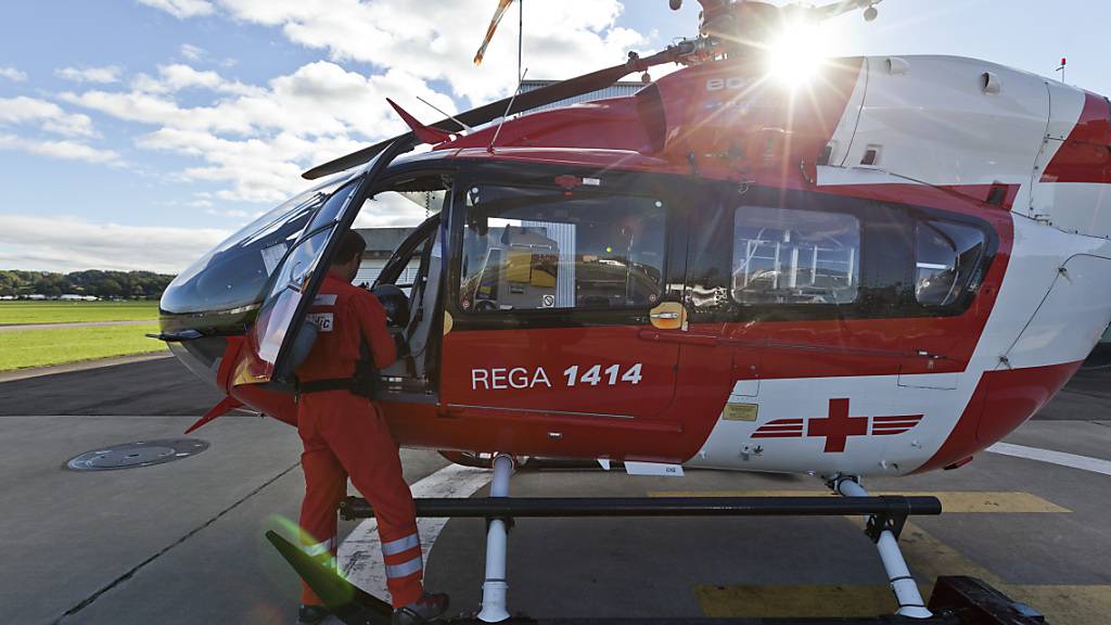 Die Rega stand am verlängerten Neujahrswochenende über 220 Mal im Einsatz. (Archivbild)