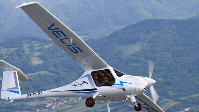 Erstes Elektro-Flugzeug in der Schweiz zugelassen