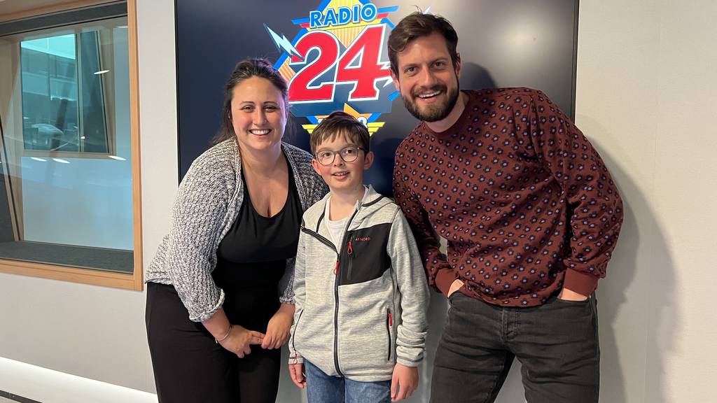 13-jähriger Lukas Steiner moderiert die Radio-24-Morgenshow