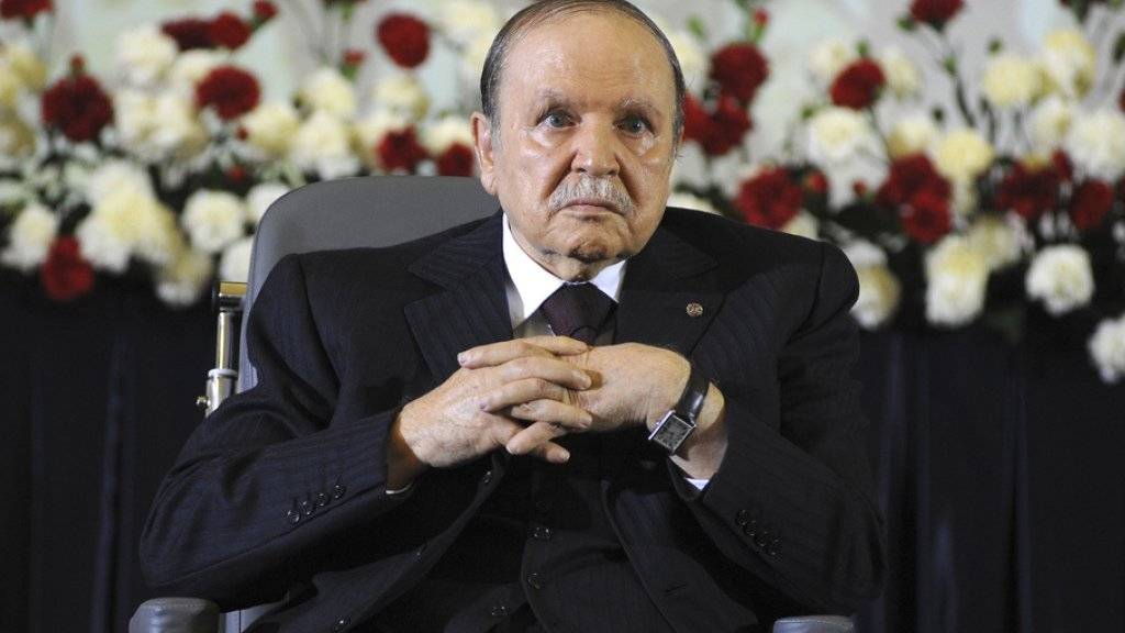 Herrscht bereits seit knapp 17 Jahren über Algerien: Abdelaziz Bouteflika (Archiv)