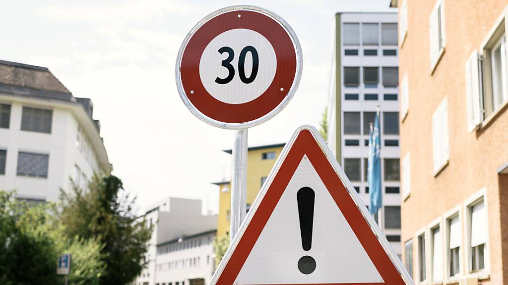 «Tempo 30»-Verbot auf Aargauer Kantonsstrassen widerspricht Gesetz