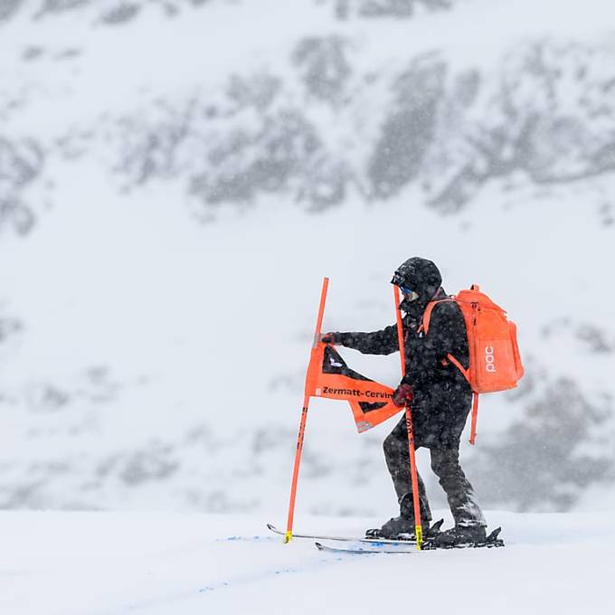 Schneefall verhindert zweites Training in Zermatt/Cervinia