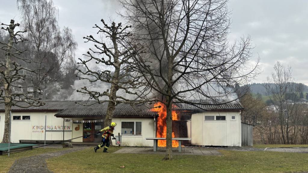 Beim Kindergarten Seefeld in Horw LU ist es am Mittwochnachmittag zu einem Brand gekommen.