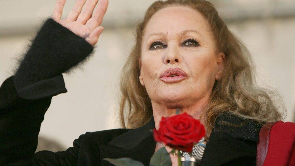 Die Berner Schauspielerin Ursula Andress hat vor allem im internationalen Film eine aussergewöhnliche Karriere gemacht. Das wollen die Solothurner Filmtage würdigen, indem sie zehn der bekannten und weniger bekannten Filmen mit Andress zeigen. (Archivbild)
