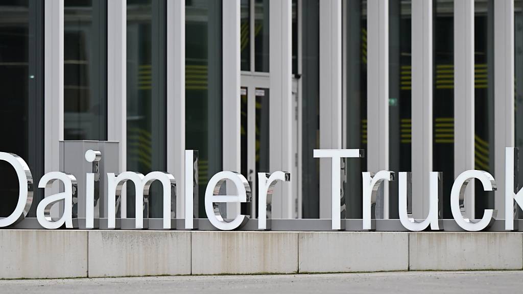 Bei Daimler Truck in North Carolina sollte ohne eine Einigung am Samstag ein Streik beginnen. (Archivbild)