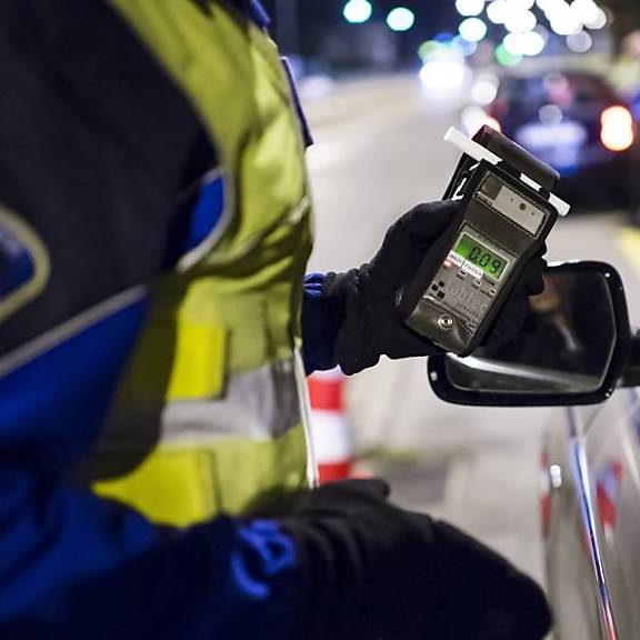 Beinhaare lang genug: Solothurner Autofahrer musste Führerschein zurecht abgeben