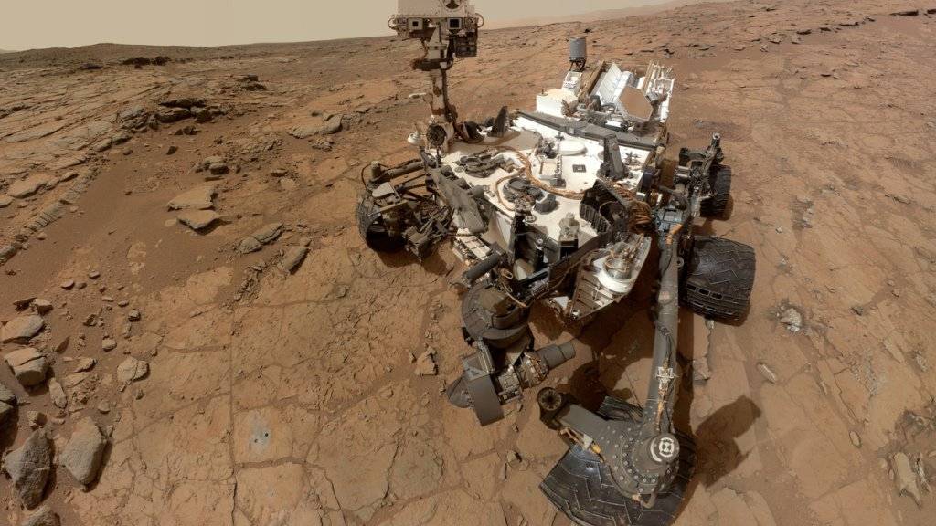 Der Marsrover «Curiosity» hat im Sandstein des roten Planeten Hinweise gefunden, dass der Mars der Erde einmal deutlich ähnlicher gewesen sein könnte als heute. (Archivbild)