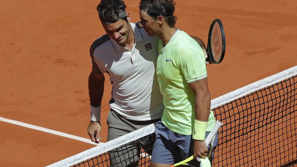 Zuletzt trafen Roger Federer (hinten) und Rafael Nadal am French Open aufeinander.