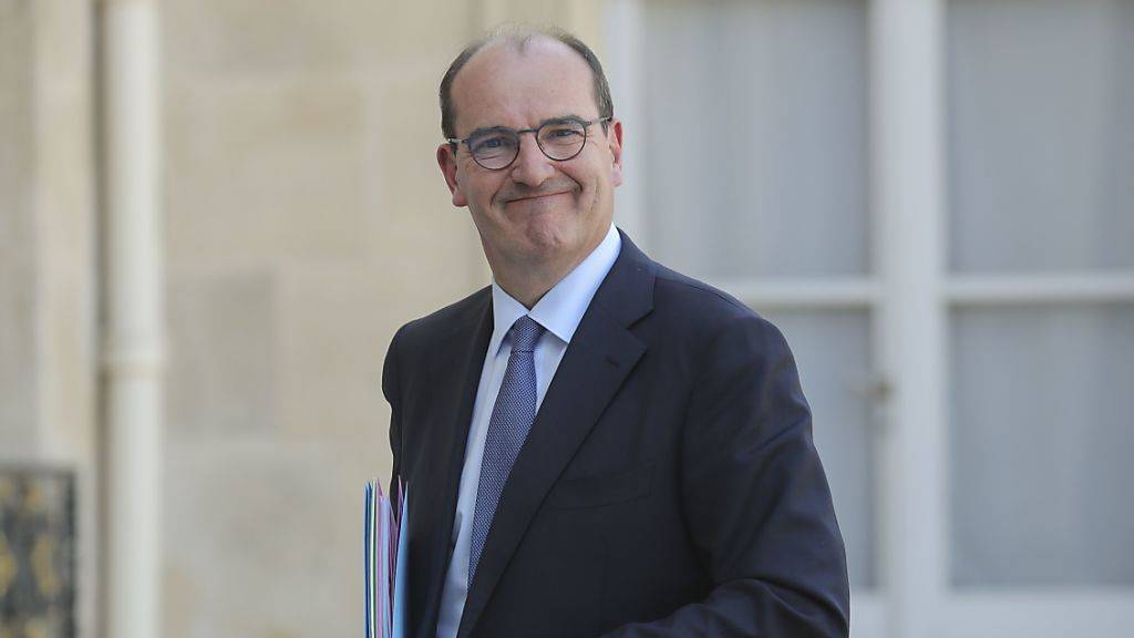 Jean Castex, neuer Premierminister von Frankreich, trifft zur ersten wöchentlichen Kabinettssitzung nach der Regierungsumbildung im Elysee-Palast ein. Foto: Ludovic Marin/AFP/dpa