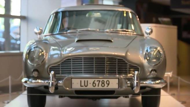 James Bond: 6 Millionen Dollar für legendären Aston Martin