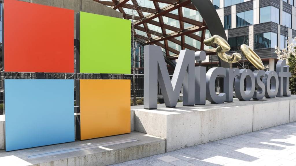 Tausende Mitarbeiter verlieren ihren Job beim Software-Riesen Microsoft.