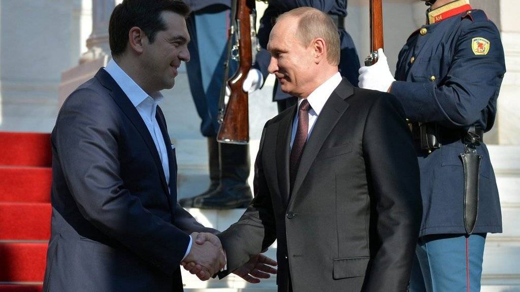 Alexis Tsipras (links) und Wladimir Putin am Freitag in Athen.