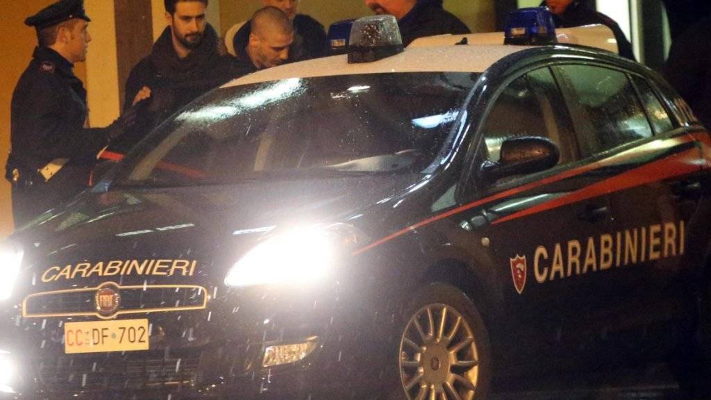 Nach einem Mehrfachmord in Deutschland tauchte der 'Ndrangheta-Boss Vottari unter. Die Carabinieri fanden ihn versteckt in Reggio Calabria. (Symbolbild)