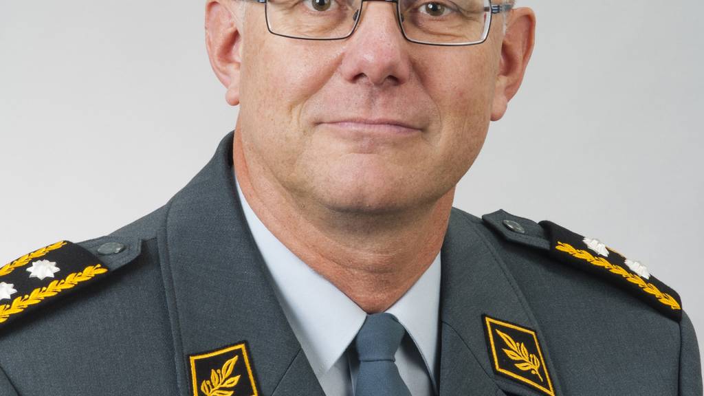Armeechef Rebord reicht seinen Rücktritt ein