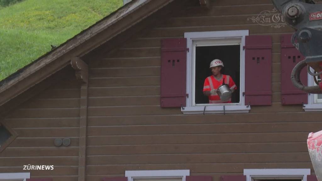 Nach verheerendem Erdrutsch: Abriss in Schwanden