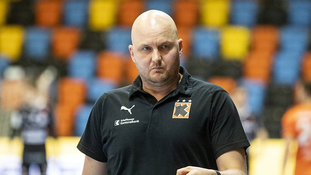 Adalsteinn Eyjolfsson will die Kadetten in seinem zweiten Jahr als Trainer zum Meistertitel führen
